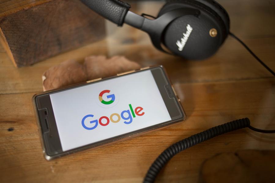 Earnings Preview: What To Expect From Google-Parent Alphabet Today