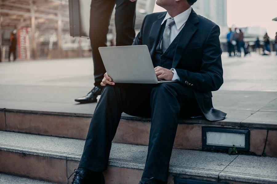 4 Signs That Freelancing Isn't Working For You And How To Fix It