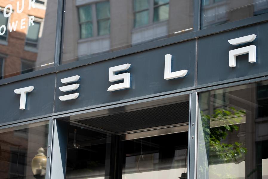 Musk Keeps Making Headlines, But That May Not Be Good News For Tesla