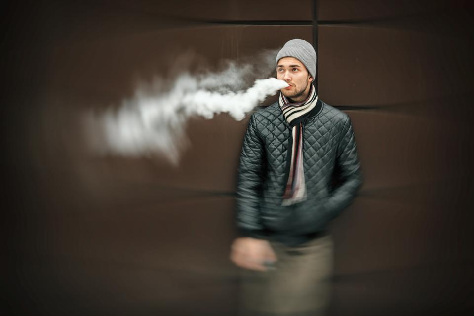 cigarettes lead Are e-cigarettes really a safer alternative to combustible cigarettes? New study reveals disposable vapes may be more toxic! Learn more about how a University of California, Davis study found that some popular Study finds menthol cigarette ban