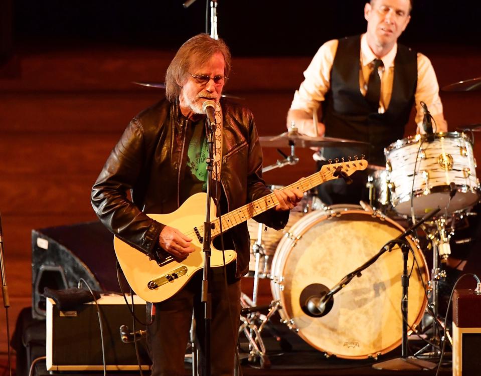 Jackson Browne Helps McCabe's Guitar Shop Turn 60 In Transcendent Night