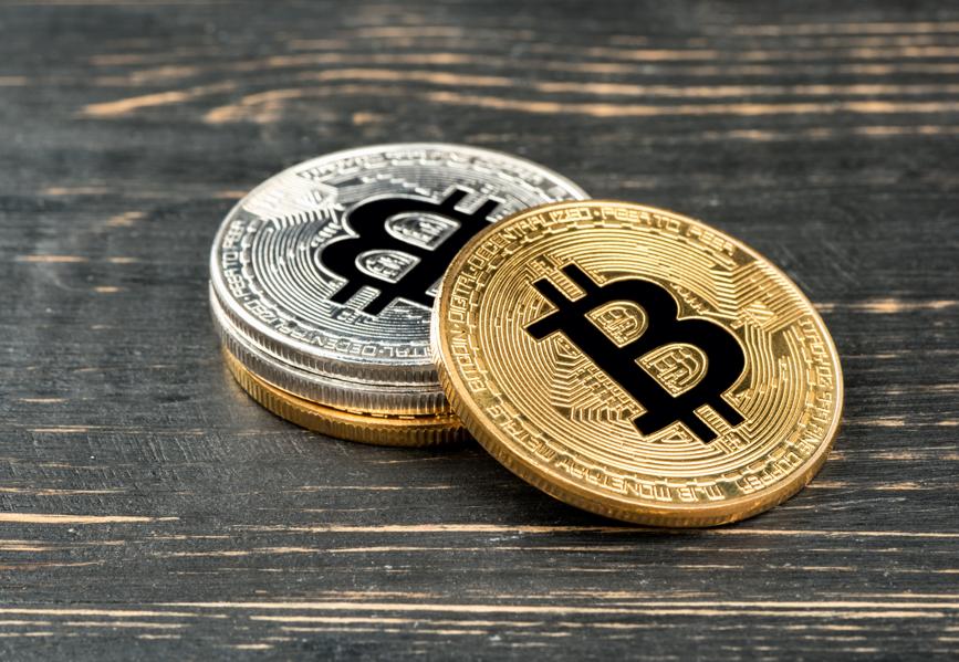 Bitcoin Drops Below $10,000 As Traders Suspect Binance Hack