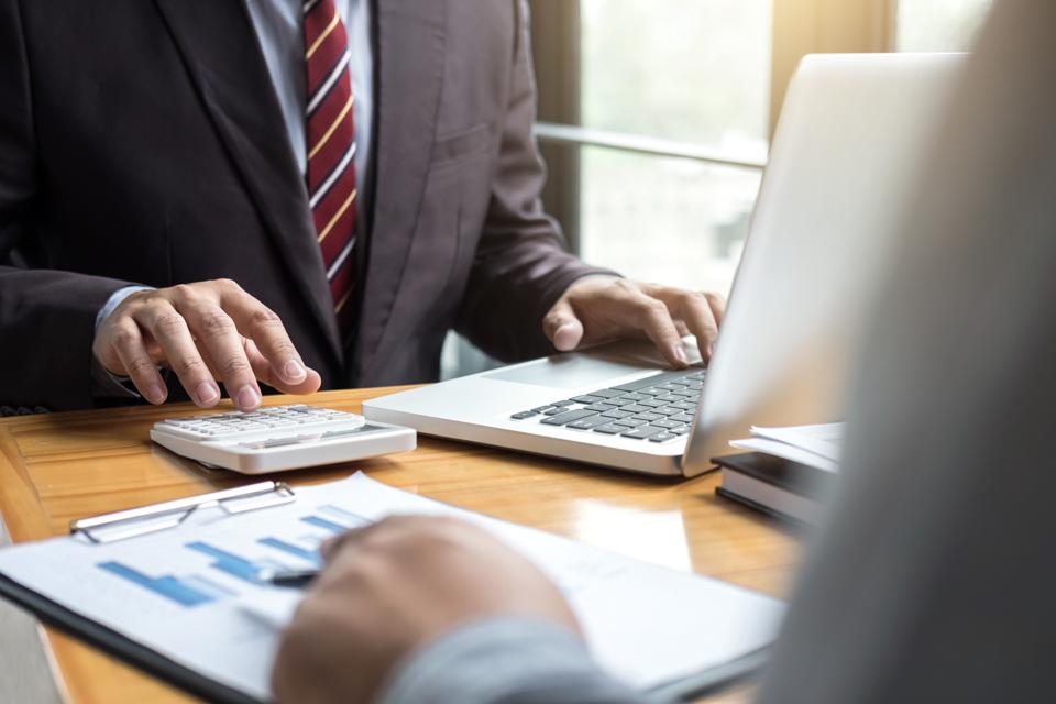 How The New Tax Laws Affect Your Meals And Entertainment Deductions For 2018