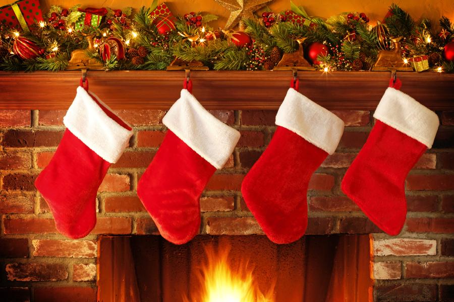 2 Cheap Dividend Stocks, Yielding Up To 12%, To Fill Your Christmas Stocking