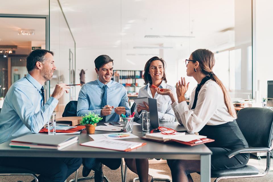 How To Lead Meetings People Actually Want To Go To