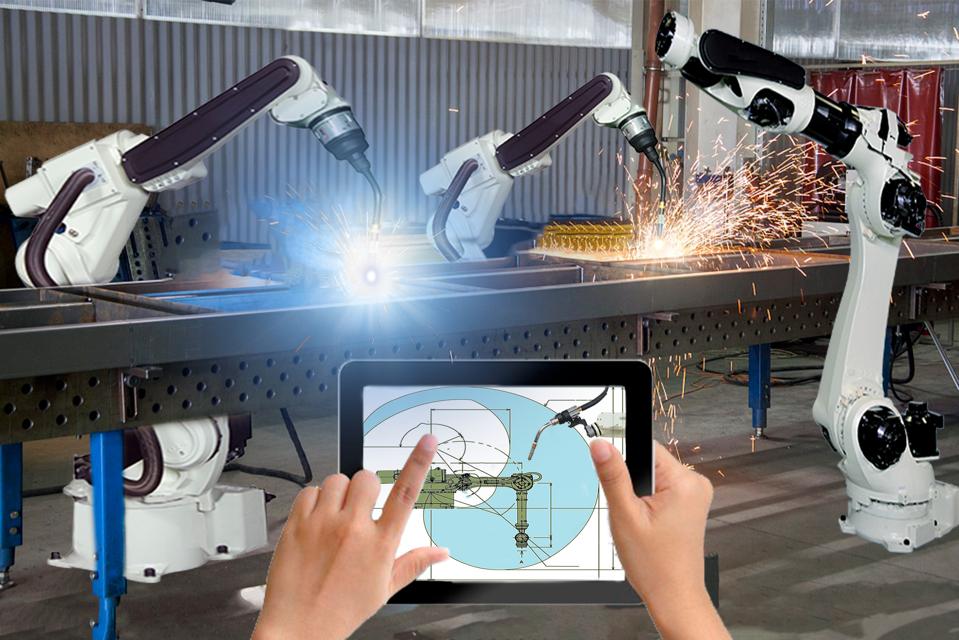 The Four Levels of a Smart Factory Evolution