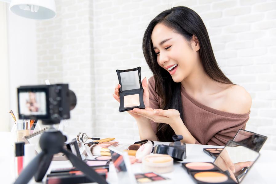 4 Tips To Help CMOs Successfully Leverage Video Marketing