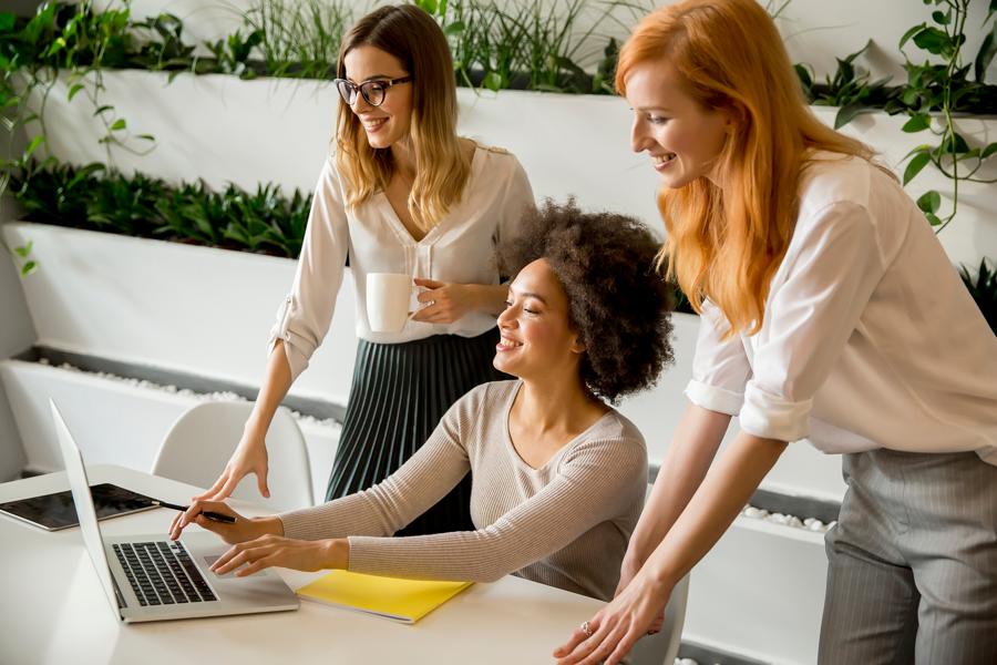 Signaling An Upbeat Mindset May Boost Crowdfunding Performance -- Study