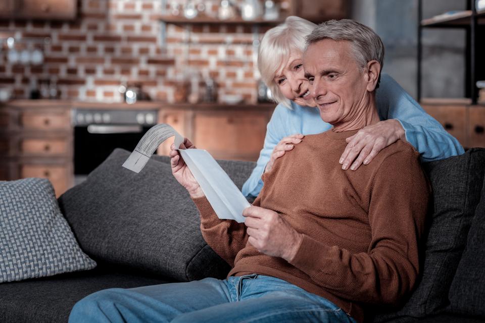 How To Secure Safe Dividends That Pay Up To 6.7% Monthly