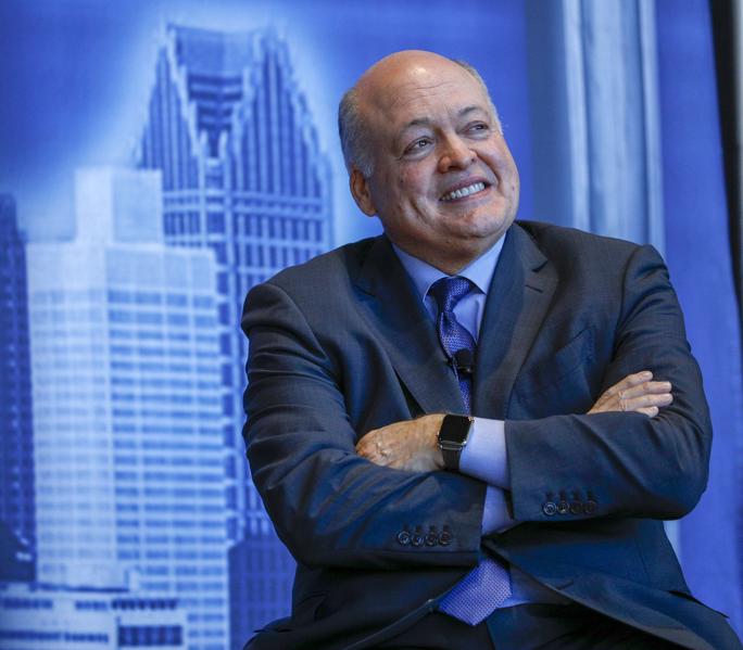 After Tesla's Call, Top Manager Doubles Down on Ford