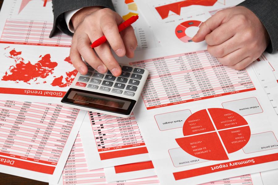 No Real Earnings Growth in 2018 -- Just Lower Taxes