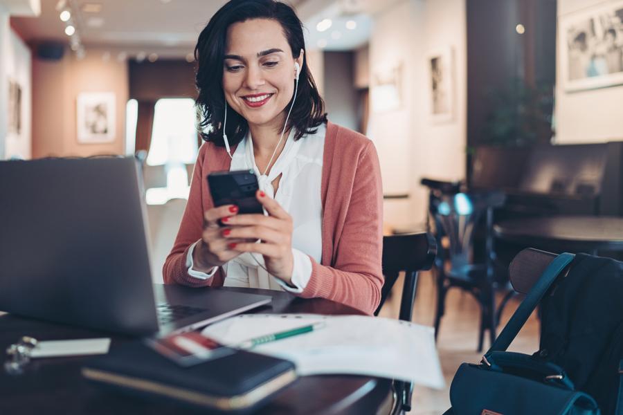How Female Fintech Founders Trounced Their Male Rivals