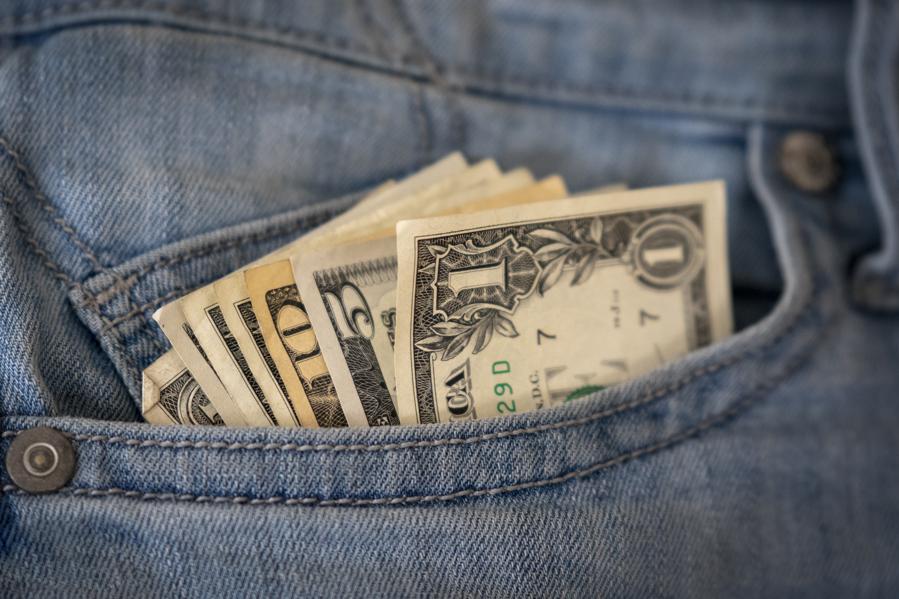 Analysts Anticipate The iShares Core S&P 500 ETF Will Reach $320