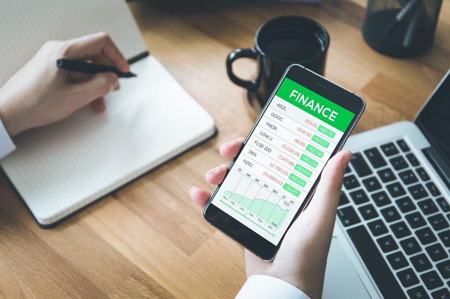 Analysts Predict 12% Gains Ahead For The Holdings Of The iShares Russell Mid-Cap Value ETF