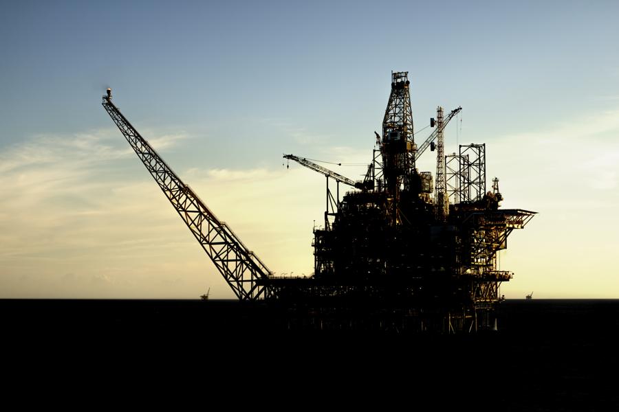 Forecasting (Declining) Political Risks To Oil