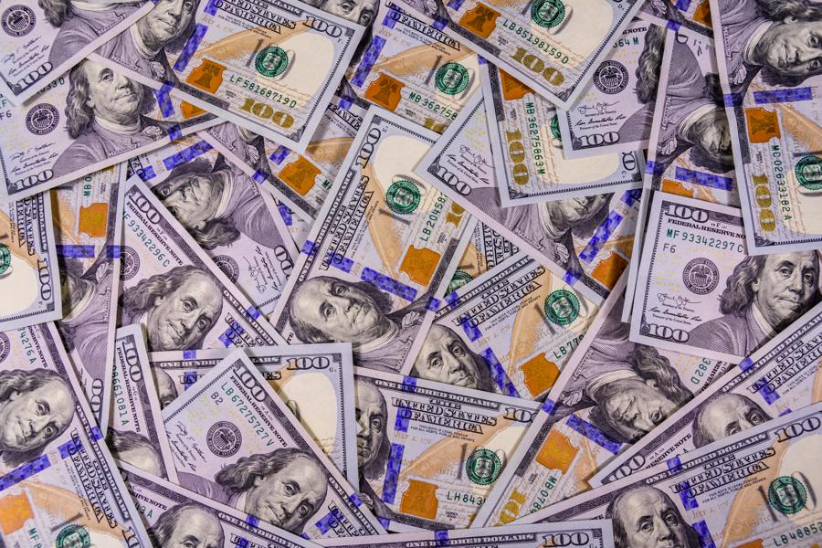 Implied Vanguard Large-Cap ETF Analyst Target Price: $146