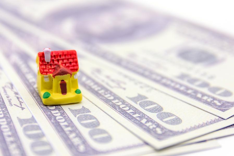 Surprising Analyst 12-Month Target For The First Trust Cloud Computing ETF