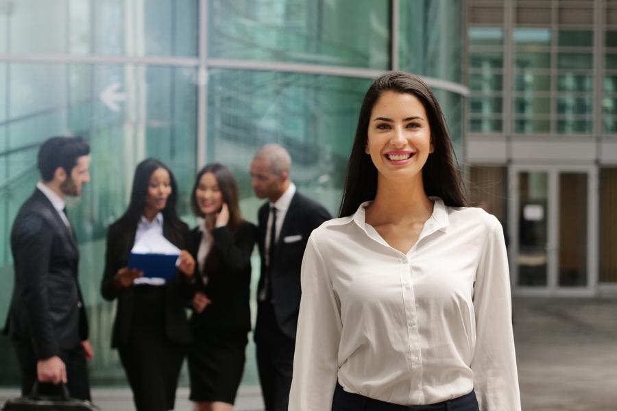 How Positive Leadership Shapes Positive Organizational Behaviors
