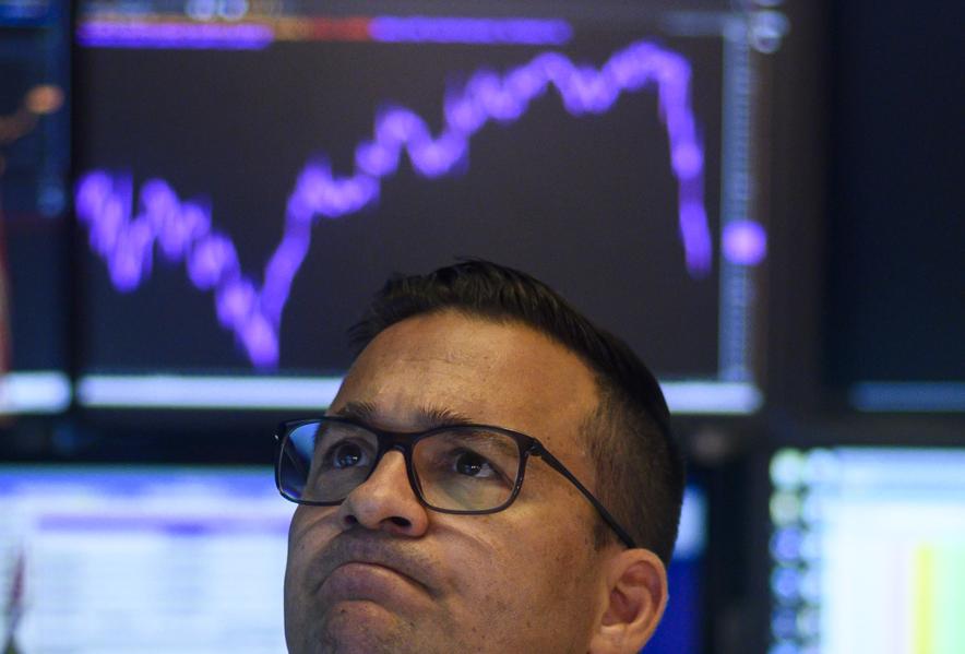 The Week Ahead: Does The Plunging Bullish Sentiment Mean You Can Buy Stocks Now?
