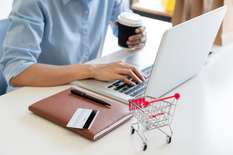 3 E-Commerce Trends Leading The Way In 2019