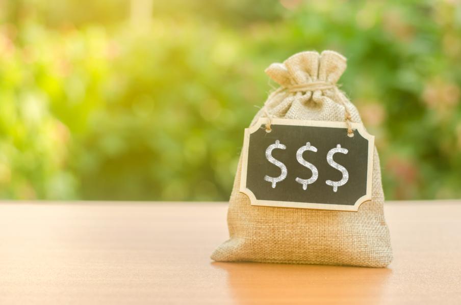 5 Dividend Aristocrats Where Analysts See Capital Gains