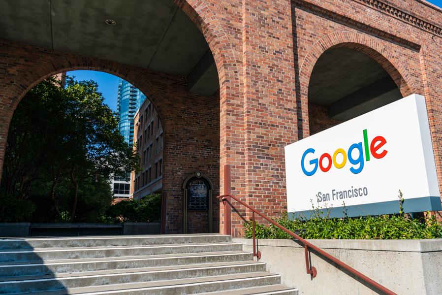If You Want To Get Rich, Invest Like Google, Not Warren Buffett