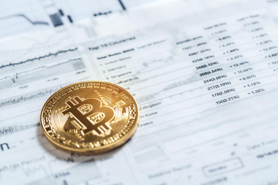 Bitcoin Volatility Drops To Lowest Since May