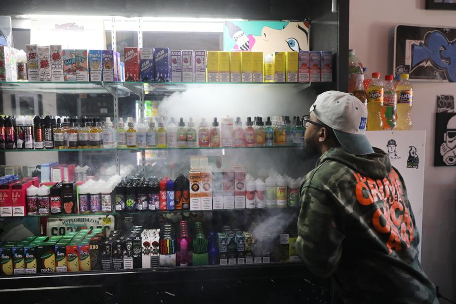 CDC Confirms 8th Vaping-Related Death