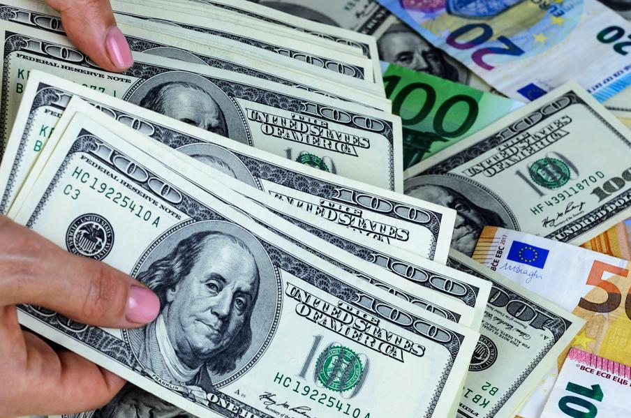 ONEOK Dividend Yield Pushes Past 5%
