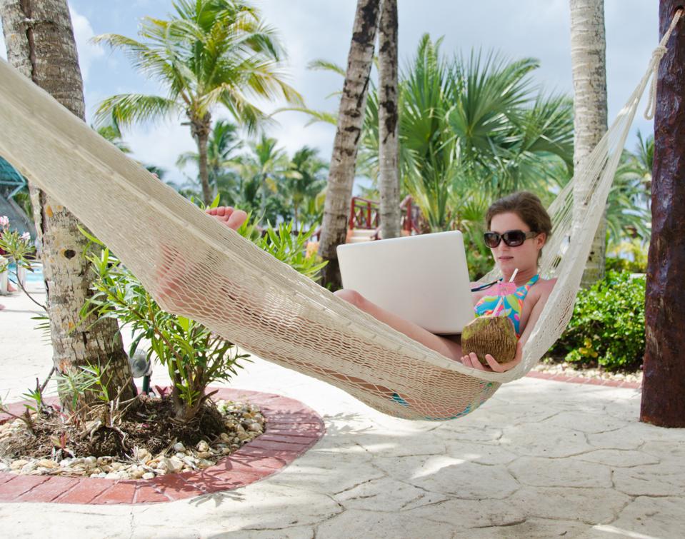 11 Best Places To Be A Digital Nomad (And The 4 Worst)