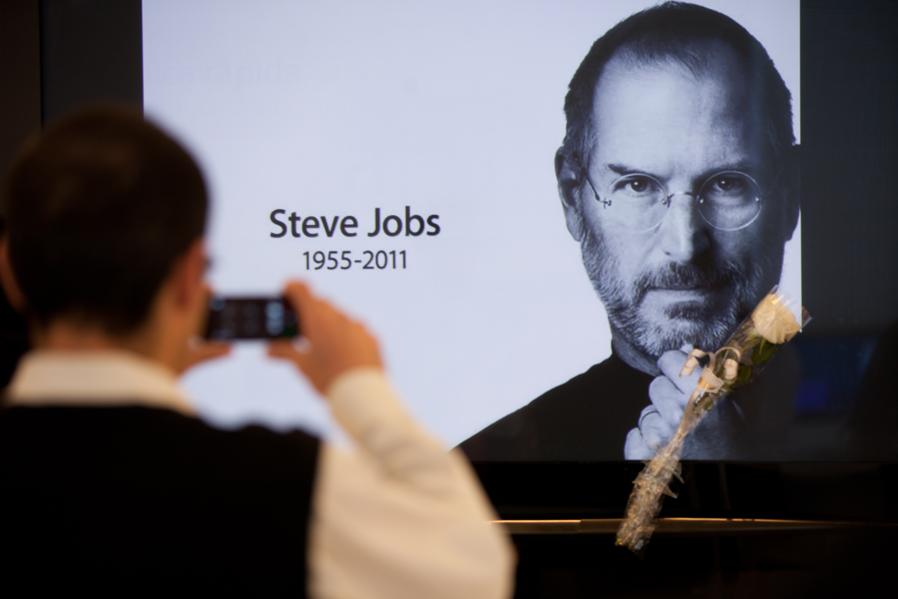 Steve Jobs Connected A Trillion Dollars Worth Of Dots