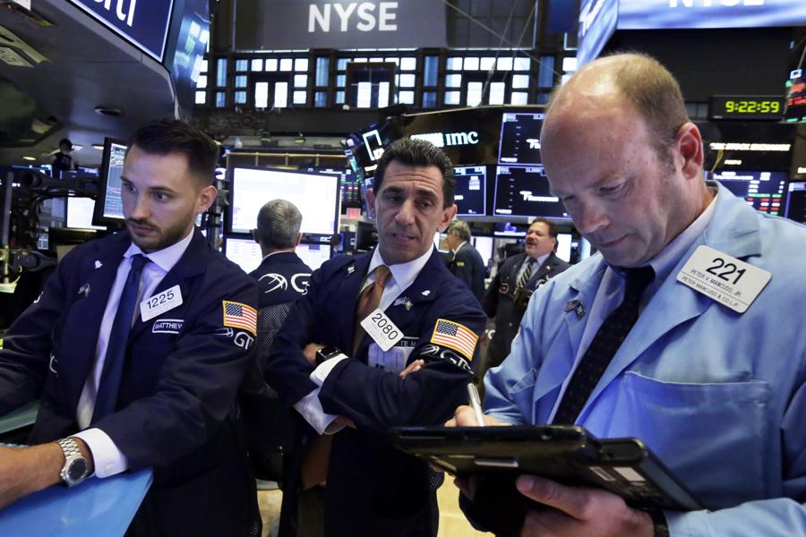 Stocks This Week: Short Amgen And Charter Communications