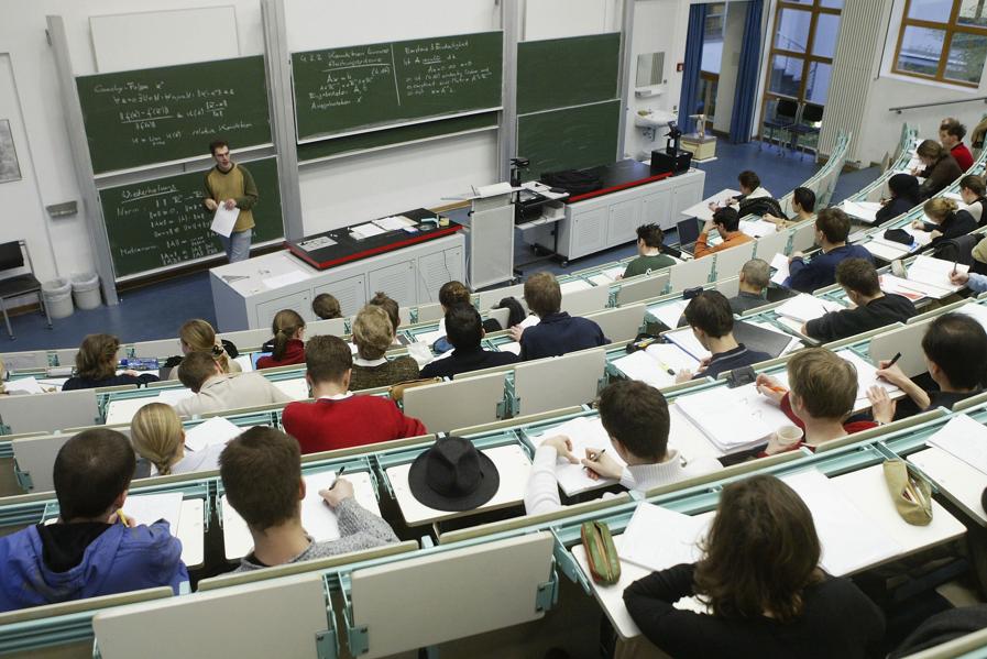 5 Reasons Why College Is The Best Time To Start A Business