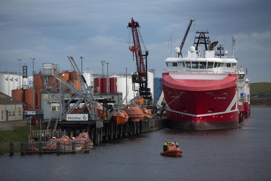 Beleaguered Petrofac Pins Hopes On European Oil Services Recovery