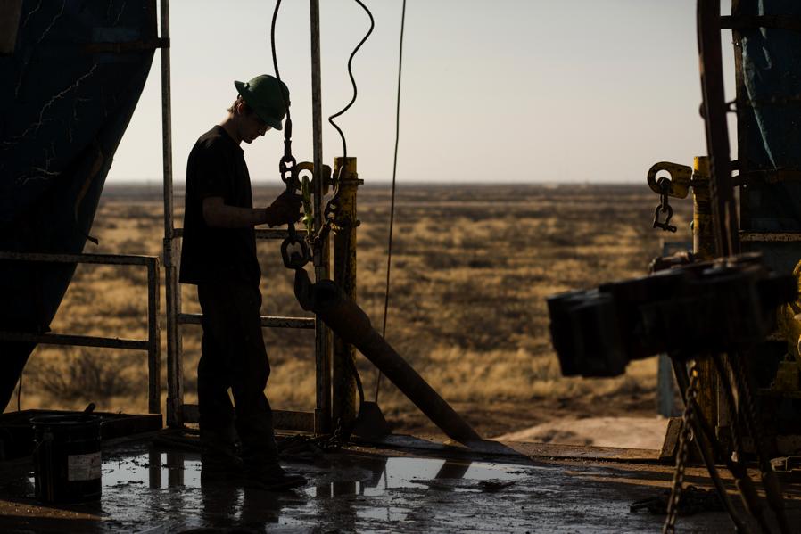 IEA: Overt Focus On U.S. Shale Decline Rates Misguided As Output Rise Will Continue