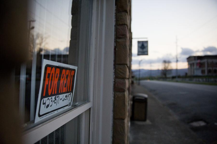 U.S. Renters Face 'Unprecedented Affordability Crisis,' Fed's Community Council Says