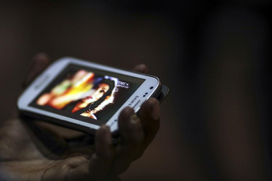 Netflix & Amazon Battle For A Piece Of India's 500M Smartphone Audience, But Which Strategy Will Pay Off?