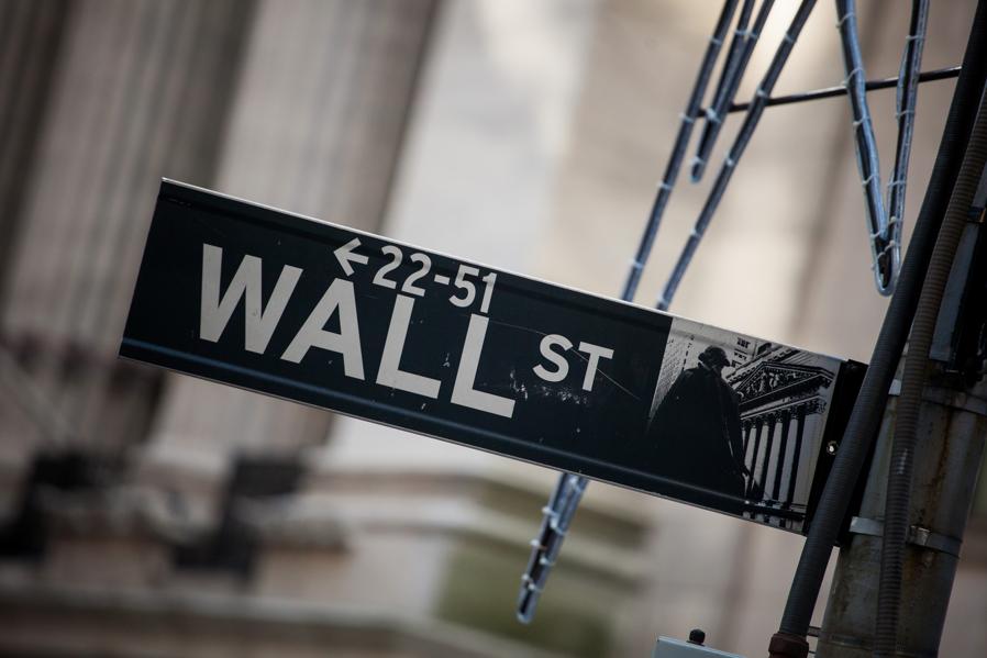 Deja Vu: Stock Market Rout Continues On Worries About Govt. Shutdown, Fed