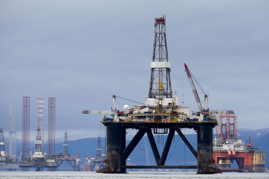 Fund Manager Says Oil Is Going Higher Buy Oil Drillers