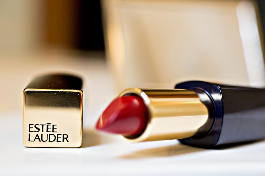 Estee Lauder Looks Unstoppable Even In A Volatile Market