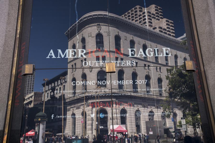 American Eagle Outfitters Poised For Much Stronger Growth In 2019 Compared To Its Peers