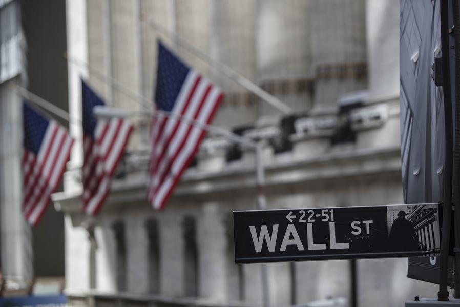 Fed's Dovish Comments Help