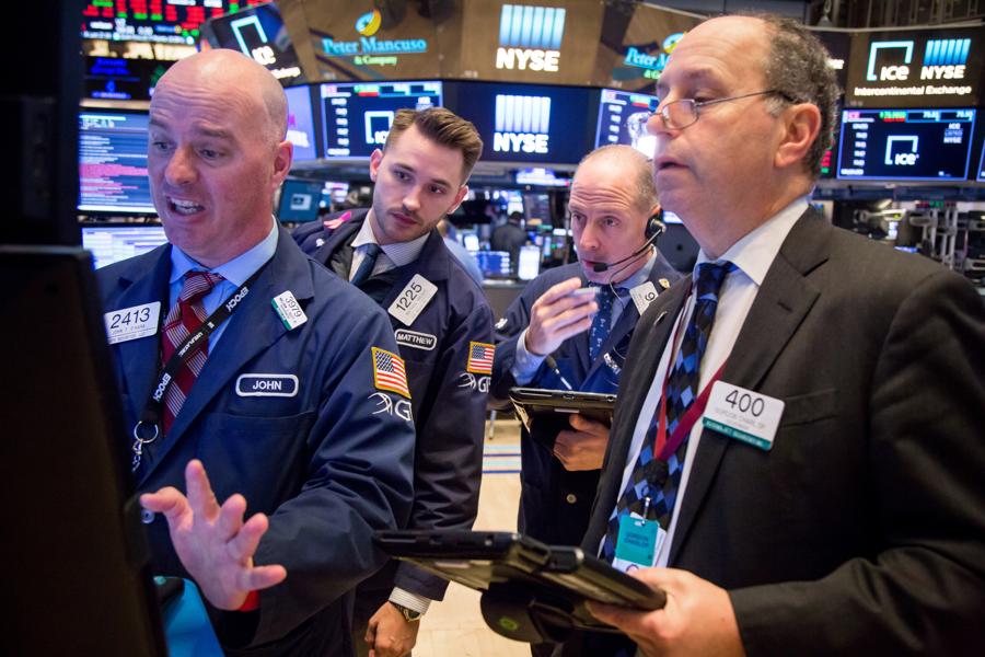 Market Down: China And The Fed Are Keeping Wall Street Worried