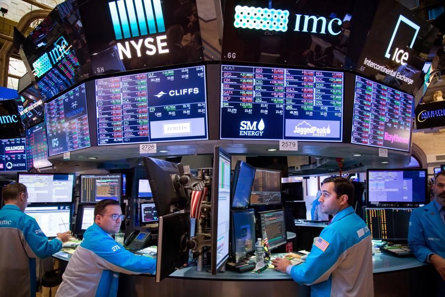Despite Sharp Weekly Losses, Some Signs of Relief As Market Rallies Late Friday