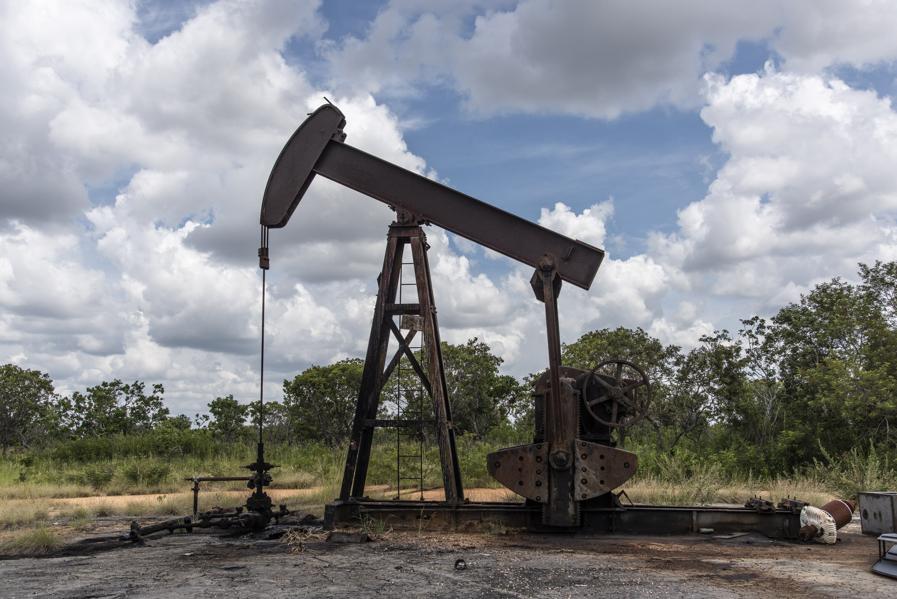 What You Need To Know About Oil Prices And Venezuela's Drama