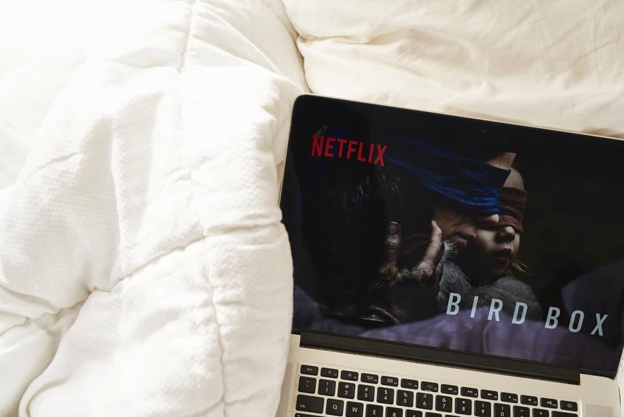 Could Netflix Stock Drop By 50% In 2019?