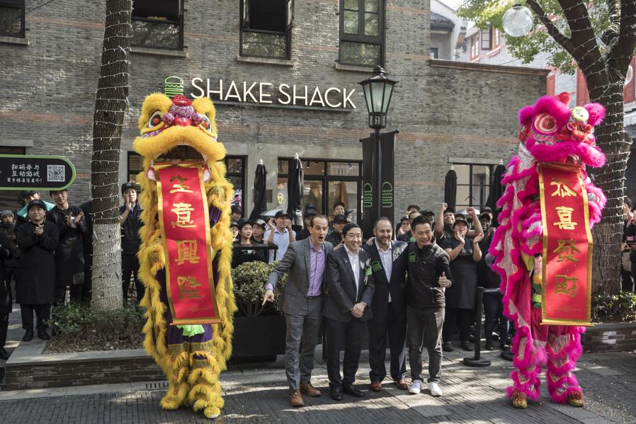 Despite Trade War, U.S. Companies Still Love China (Sort Of)
