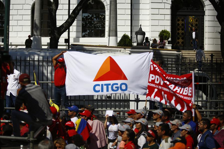 Venezuela Oil Company PdVSA Given Until April 28 Before Sanctioned