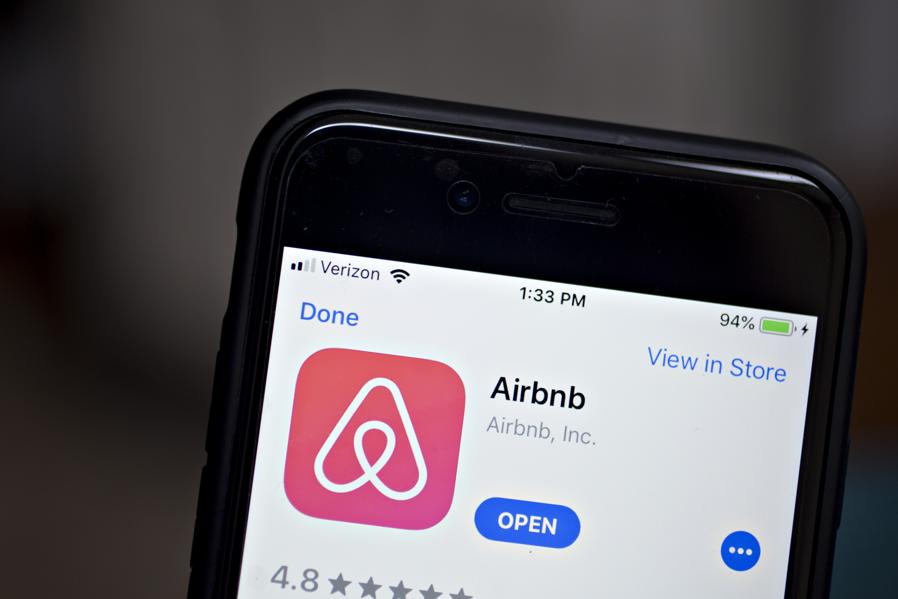 Marketplace Checklist: How Airbnb Built A $35 Billion Business On Its Brand Strength