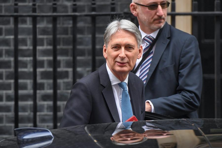 Amid Brexit Uncertainty Chancellor Philip Hammond Has To Tackle Tariffs